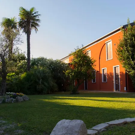 Agriturismo La Violetta Farm stay *